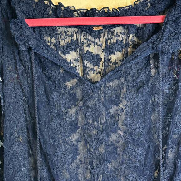 Free People Jubilee Blue Sheer Lace Embroidered Floral Boho Blouse XS - Picture 9 of 13